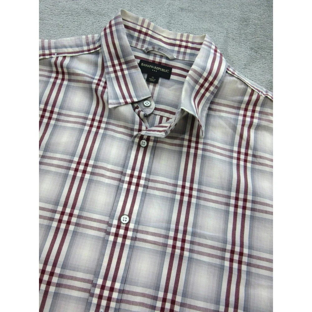 Banana Republic Men's XL Shirt Button Down Long Slv Plaid Red White Preppy